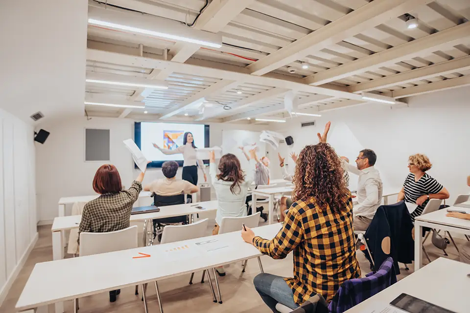 Escuela de Madres y Padres - Hipótesis Gaia